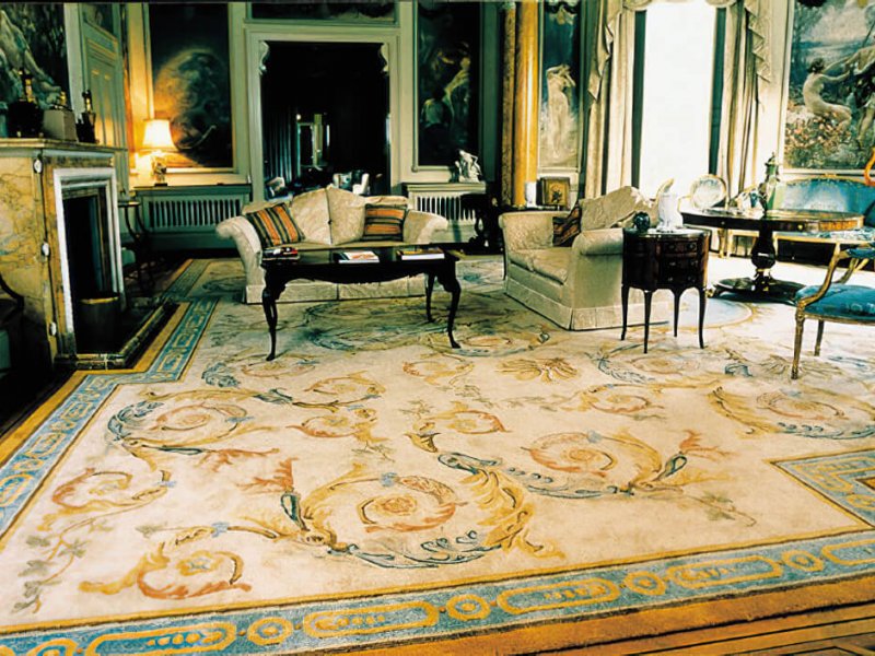 Most Expensive Rugs: Louis XV’s Savonnerie Carpet